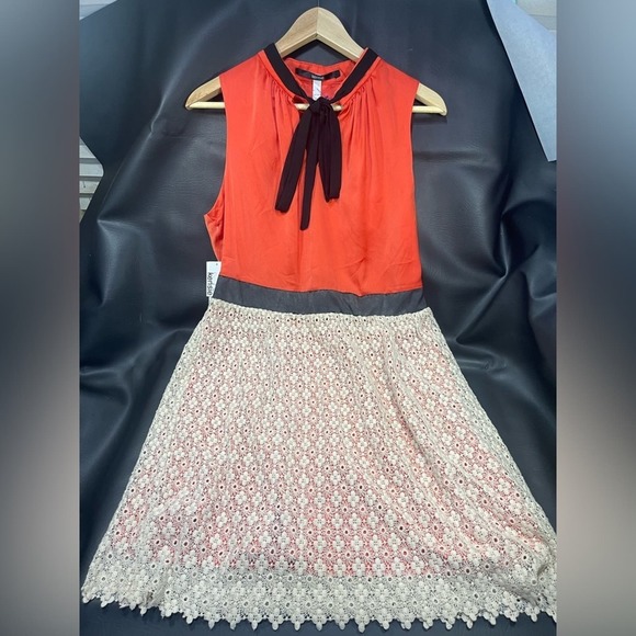 NWT Vintage Kensie 90’s Dress Satin and Lace. Size L read description first! - Picture 8 of 8